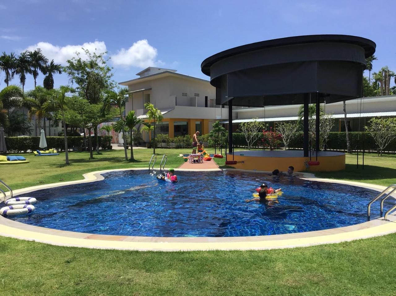 Jazz U Garden Resort 카타 비치 외부 사진